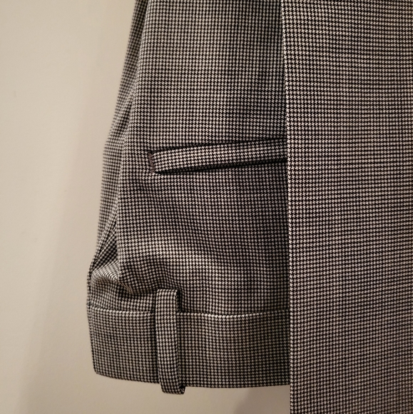 Theory suit - Picture 2 of 6